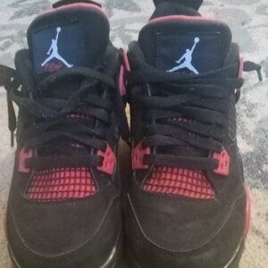 Nike Air Jordan 4